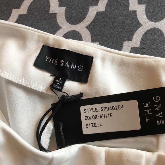 The Sang high waist belted shorts sz L - Picture 5 of 8